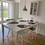 Apartment Bolding