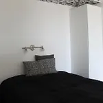 Apartment Bolding *
